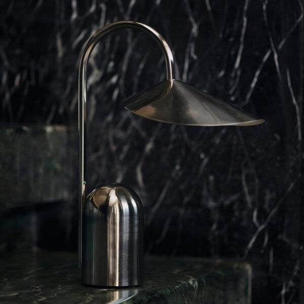 Lampade da tavolo ferm LIVING, Arum, dimmerabile, Metallizzato, Soggiorno, Acciaio inossidabile, Design