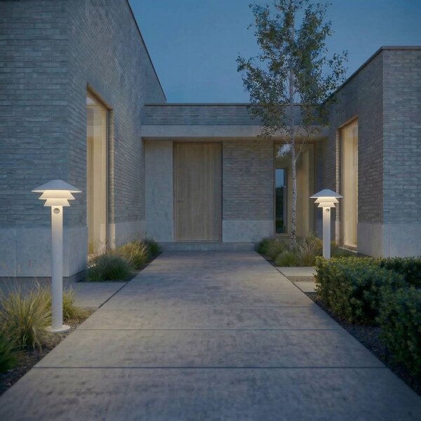 Lampione a LED Lucande Montaro, 110 cm, bianco, con sensore Montaro, Bianco / Opale, Alluminio, Moderno