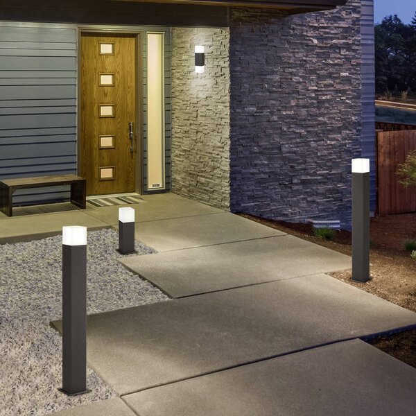 Trio Lighting Lampioncino da giardino HUDSON, Nero, Alluminio, Moderno, Lampada LED da esterni