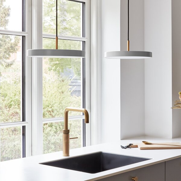Lampada a sospensione UMAGE, Asteria Medium, dimmerabile, Grigio, Soggiorno, Metallo, Design