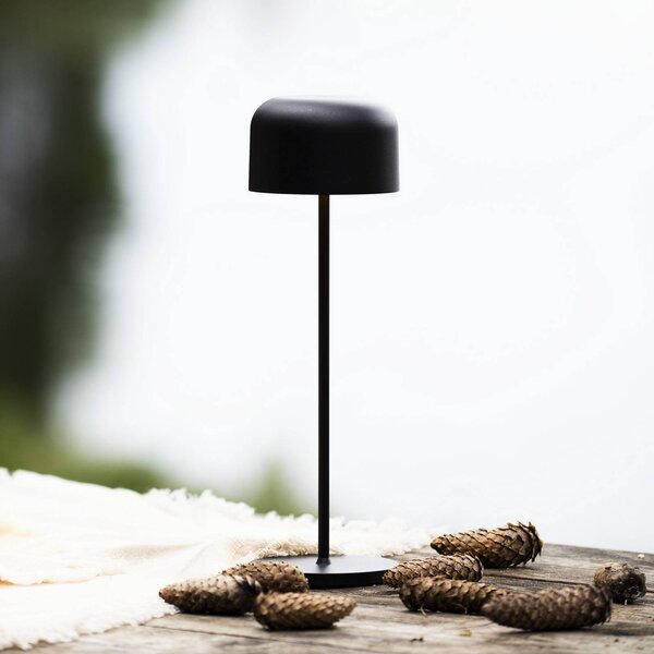 Konstsmide Lampada LED da tavolo ricaricabile Lille, altezza 36 cm, nera, IP54, USB dimmerabile, Nero, Soggiorno / Sala da pranzo, Alluminio, Moderno