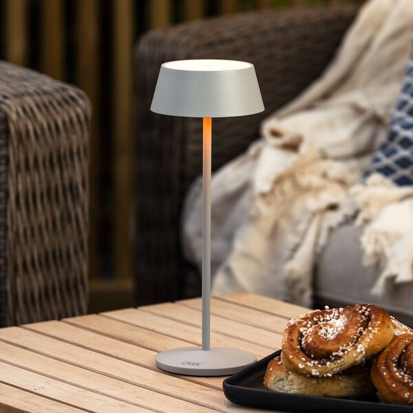 Konstsmide Lampada LED da tavolo ricaricabile Menton, grigia, altezza 27 cm, IP54, USB dimmerabile, Alluminio / Grigio / Zincato, Soggiorno / Sala da pranzo, Alluminio, Moderno