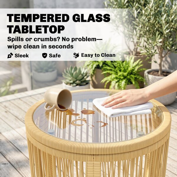 Outsunny Set bistrot rattan 3 pezzi con tavolo in vetro e 2 sedie con cuscini | Aosom Italy