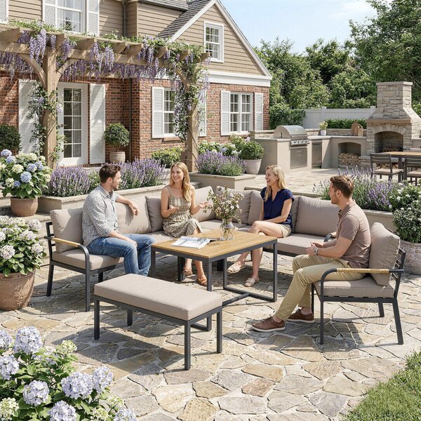 Outsunny Salotto giardino 7 pezzi modulare con tavolo WPC e pouf, Beige e Grigio | Aosom Italy