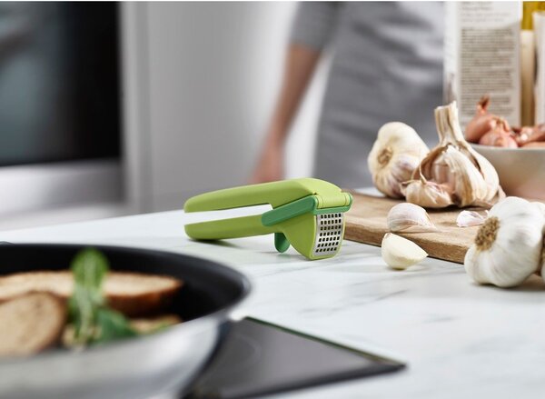 Pressa per aglio verde CleanForce - Joseph Joseph