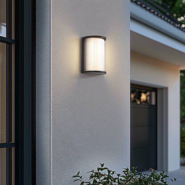 Lindby Applique da esterni LED Calvik, nera, scanalata, IP44 Calvik, Nero, Acciaio Inox, Moderno