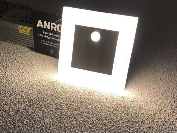 Kanlux 27370 - Lampada LED per scale APUS con sensore LED/0,8W/12V 3000K