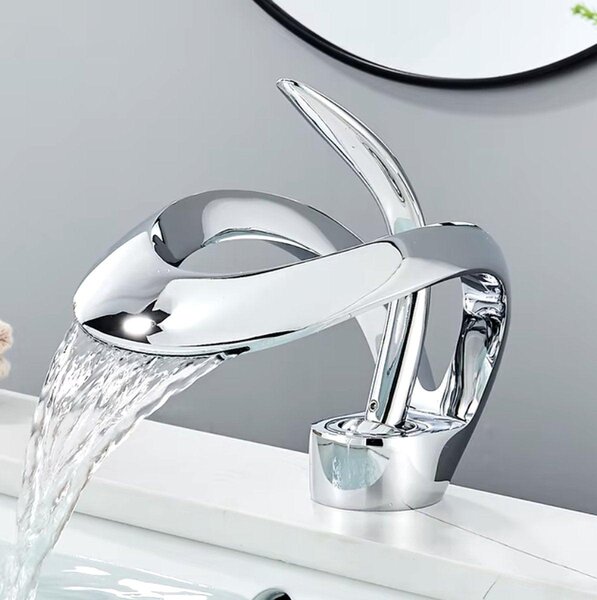 Rubinetto per lavabo a cascata, con comando monocomando, in cromo