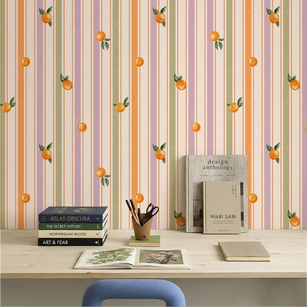 Carta da parati Frutta arancione su strisce multicolori, Parati geometrica classici, Parati geometrica a righe classici, a01263v2 : Uwalls.it