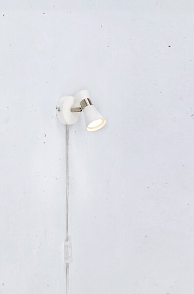 Markslöjd 108627- Faretto da parete FOLIE 1xGU10/7W/230V bianco/cromo opaco