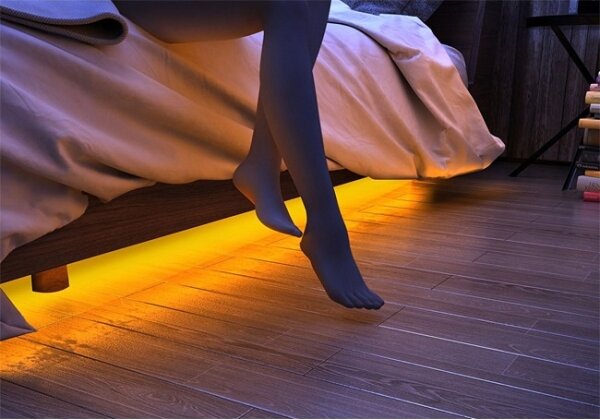 Ecolite DX-CDA-1 - Striscia LED con sensore 1,2 m LED/3,6W/230V