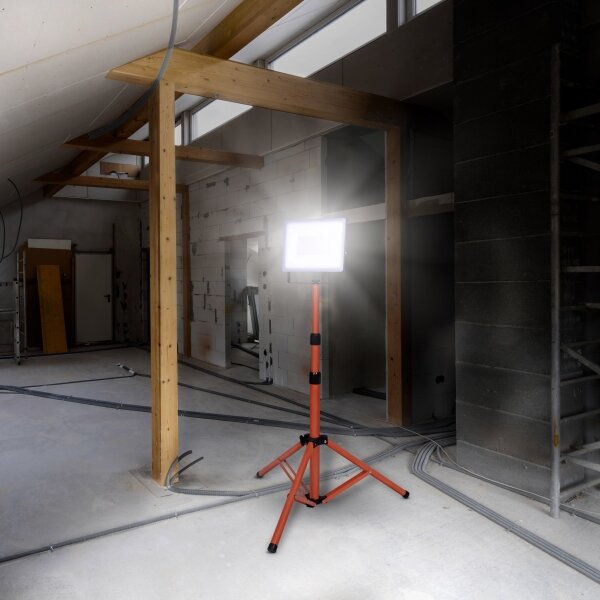 Solight WM-100W-FVQ - LED Riflettore con il supporto LED/100W/230V 4000K IP65