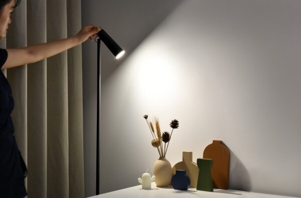 Lampada Da Terra A LED Con Telecomando E 3 Temperature Colore – Piantana 170cm Con Paralume In Lino, Dimmerabile, Timer 1h, Per Soggiorno E Camera Da Letto (Lampadina E27 9W Inclusa)