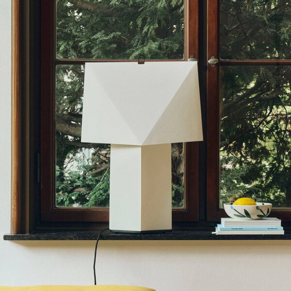 HAY Lampada da tavolo Aplat, Bianco / Opale, Soggiorno / Sala da pranzo, Carta / Lunolit / Lunopal, Moderno, Lampada da tavolo