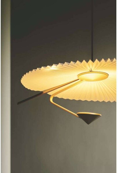 GEJST Lampada a sospensione Liris, Ottone / Oro, Soggiorno / Sala da pranzo, Metallo, Design, Lampada a sospensione