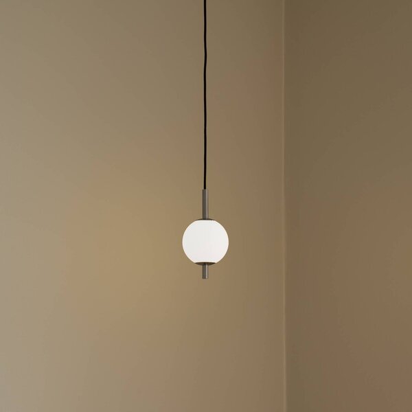 UMAGE Lampada a sospensione Audrey, dimmerabile, Alluminio / Grigio / Zincato, Soggiorno / Sala da pranzo, Metallo, Design, Lampada a sospensione