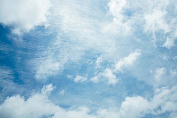 Carta da parati Nuvole, cielo azzurro, Carta da parati Cielo, u21064 : Uwalls.it