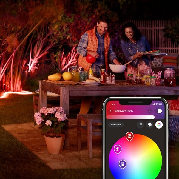 Striscia LED RGBW dimmerabile Philips Hue da esterno Strip LED/40W 5m IP67