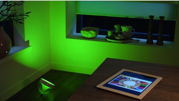 Philips - Lampada da tavolo LED RGB Hue IRIS LED/10W/230V bianco