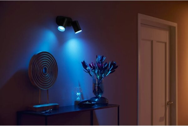Philips Hue FUGATO LED RGBW dimmerabile 2xGU10/4,2W/230V nero