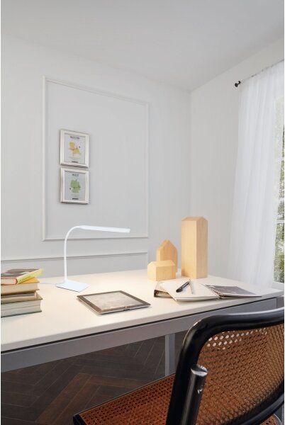 Eglo 96435 - Lampada LED da tavolo LAROA LED/3,5W/230V bianco