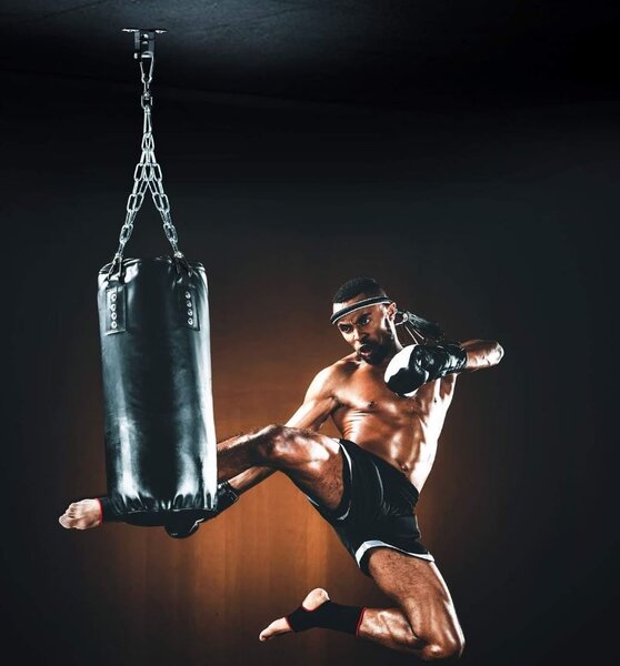 Gancio per sacco boxe max 60 kg