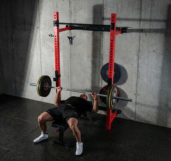 Gabbia fitness semi-professionale con panca ideale per home gym
