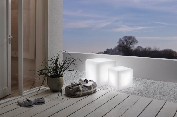 Eglo 900295 - Lampada da terra per esterno BOTTONA 1xE27/15W/230V 40x40 cm IP65