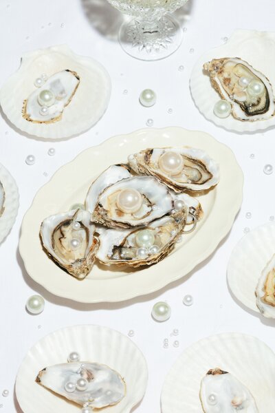 Fotografia Oysters a Pearls No 04, Studio Collection, (26.7 x 40 cm)