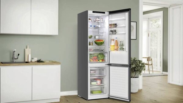 Bosch Frigorifero Combinato 363 Litri Classe A Total No Frost colore Acciaio Antracite serie 4 - KGN39OCAF