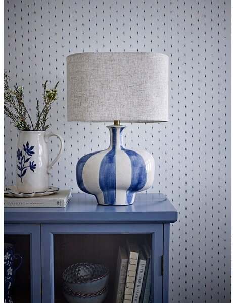 Lampada da tavolo in ceramica con paralume in tessuto (altezza totale 46 cm) Alida – Bloomingville