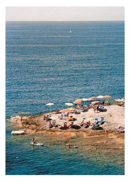 Poster 30x40 cm Ponza Tangerine – Anna Pihan – The Poster Club