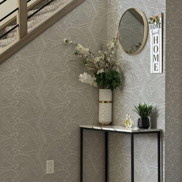 Carta da parati Stilizzazione folcloristica grigia con foglie e fiori, Parati fiori e piante classici, a00301 : Uwalls.it