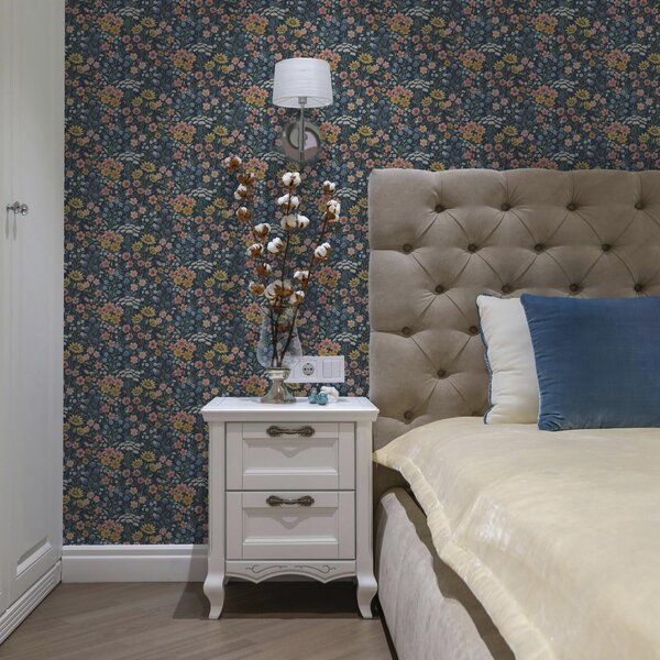Carta da parati Fiori di prato colorati ad acquerello su blu navy, Parati fiori e piante classici, a00381 : Uwalls.it