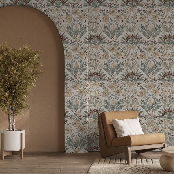 Carta da parati Gigli decorativi e una farfalla su sfondo color crema, Parati fiori e piante classici, a00500 : Uwalls.it
