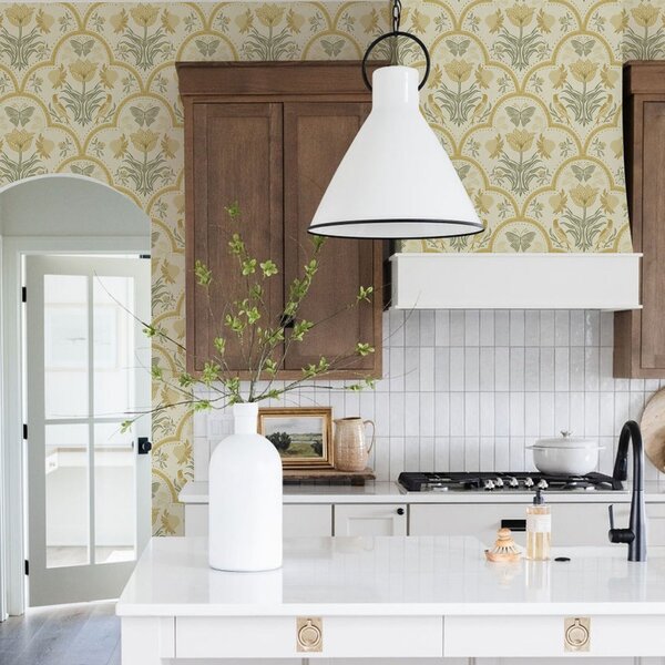 Carta da parati Ornamento con tulipano, uccelli e farfalle, ocra, Parati fiori e piante classici, a00722 : Uwalls.it