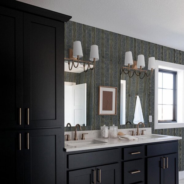 Carta da parati Righe verticali con motivi botanici in tonalità, Parati geometrica classici, Parati geometrica a righe classici, a00648 : Uwalls.it