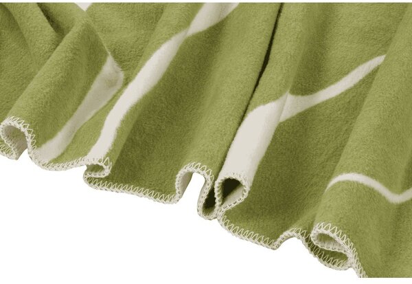 Coperta verde/color crema 150x200 cm Felu – noo.ma