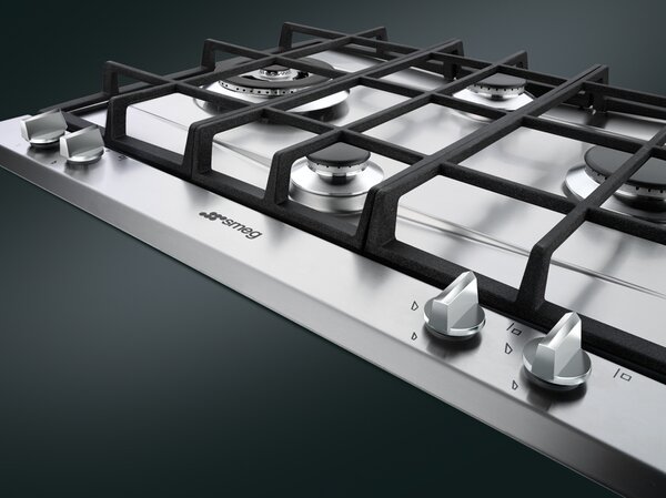 Smeg Piano Cottura 4 Fuochi a gas da Incasso (1 Bruciatore Wok Tripla Corona) Larghezza 60 cm colore Inox - P261XGH Serie Selezione