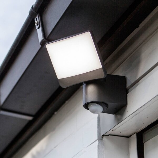 LUTEC Faretto da esterno con sensore LED SUNSHINE, 15 cm, grigio scuro, IP44 SUNSHINE, Alluminio / Grigio / Zincato, Plastica, Moderno, Applique da esterni
