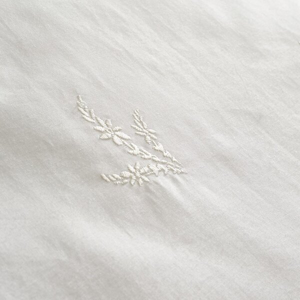 Federa per cuscino in cotone 50x75 cm Lottie Floral Embroidery – Bianca