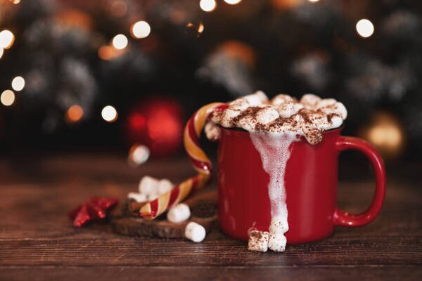 Fotografia wooden desk space red mug and xmas tree, Kseniya Ovchinnikova