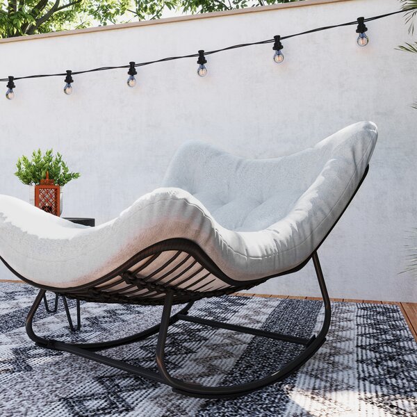 Outsunny Poltrona a Dondolo da Giardino, Sedia a Dondolo a Forma d'Uovo con Cuscino Imbottito, 98x111x74 cm, Grigio | Aosom Italy