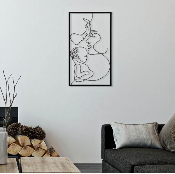 Pannello decorativo 3D da parete in metallo nero FAMILY 40x1,3x h 70 cm peso 1,8 kg raffigurante una ragazza vestita con un abito a righe