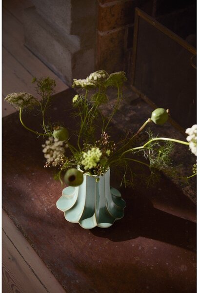 Vaso verde chiaro in ceramica (altezza totale 20,5 cm) Kantarel – Kähler Design