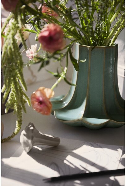 Vaso verde chiaro in ceramica (altezza totale 20,5 cm) Kantarel – Kähler Design