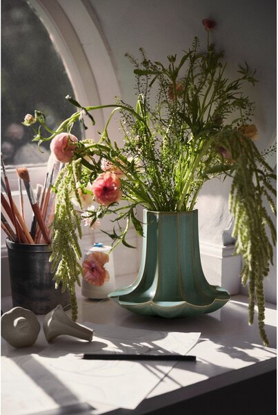 Vaso verde chiaro in ceramica (altezza totale 20,5 cm) Kantarel – Kähler Design