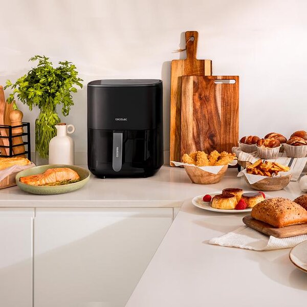 Cecotec Friggitrice ad Aria 6,5 Litri Potenza 1700W con Timer e Termostato Regolabile colore Nero Cecofry Fantastik Window 6500 - 04967