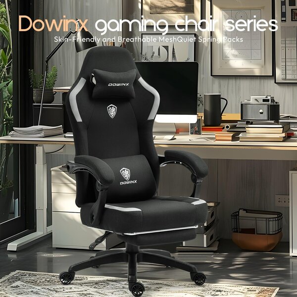 Sedia da gaming ergonomica con supporto lombare, poggiapiedi e cuscini confortevoli
