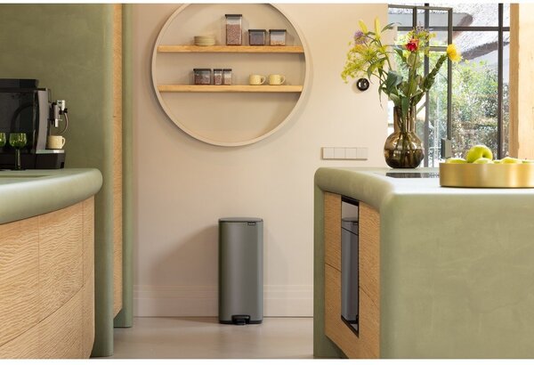 Cestino per la spazzatura grigio in acciaio con pedale 30 l Bo – Brabantia